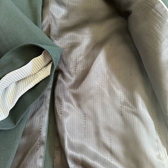 Perry Ellis Men’s suit jacket NWOT - Picture 2 of 5